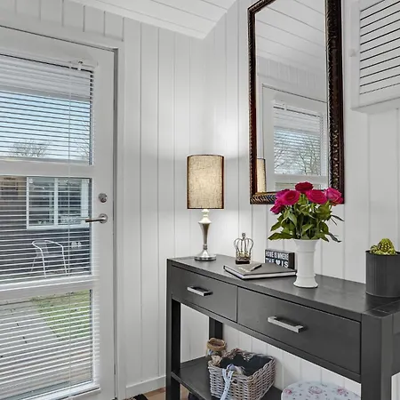 3 Bedroom Cozy In